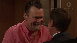 Des Clarke, Paul Robinson in Neighbours Episode 