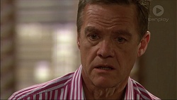 Paul Robinson in Neighbours Episode 