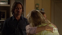 Brad Willis, Terese Willis, Lauren Turner in Neighbours Episode 