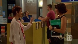 Susan Kennedy, Naomi Canning in Neighbours Episode 