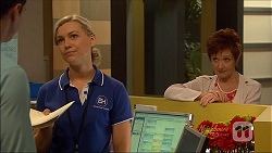 Georgia Brooks, Susan Kennedy in Neighbours Episode 