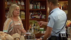 Lauren Turner, Mark Brennan in Neighbours Episode 