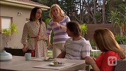 Imogen Willis, Lauren Turner, Brad Willis, Terese Willis in Neighbours Episode 