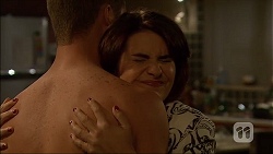 Mark Brennan, Naomi Canning in Neighbours Episode 