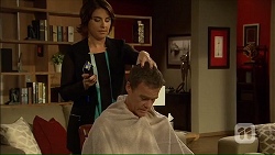 Naomi Canning, Paul Robinson in Neighbours Episode 