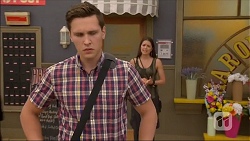 Josh Willis, Paige Novak in Neighbours Episode 