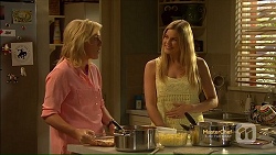 Lauren Turner, Amber Turner in Neighbours Episode 7113