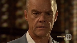 Paul Robinson in Neighbours Episode 7116