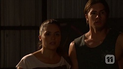 Paige Novak, Tyler Brennan in Neighbours Episode 