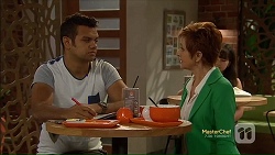 Nate Kinski, Susan Kennedy in Neighbours Episode 