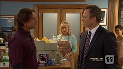 Brad Willis, Lauren Turner, Ezra Hanley in Neighbours Episode 