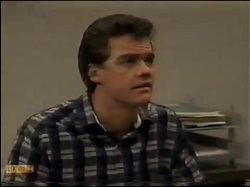 Paul Robinson in Neighbours Episode 