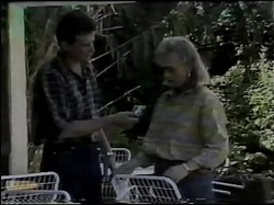 Des Clarke, Jane Harris in Neighbours Episode 0484