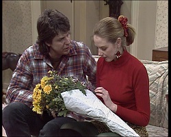 Joe Mangel, Melanie Pearson in Neighbours Episode 1520