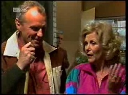 Jim Robinson, Madge Bishop in Neighbours Episode 1720
