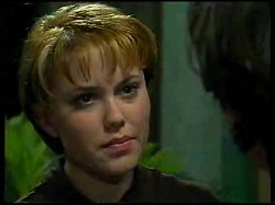 Libby Kennedy in Neighbours Episode 