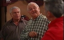 Lou Carpenter, Harold Bishop, Gino Esposito in Neighbours Episode 4664