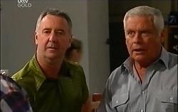 Gino Esposito, Lou Carpenter in Neighbours Episode 4665