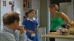 Max Hoyland, Summer Hoyland, Steph Scully in Neighbours Episode 4668