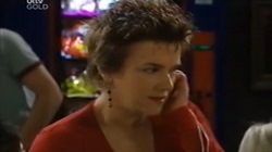 Lyn Scully in Neighbours Episode 