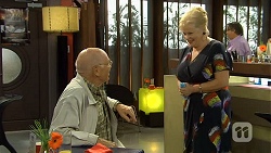 Dave (Fake Walter), Sheila Canning in Neighbours Episode 6672