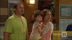 Toadie Rebecchi, Nell Rebecchi, Sonya Rebecchi in Neighbours Episode 7131