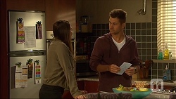 Paige Novak, Mark Brennan in Neighbours Episode 