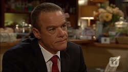 Paul Robinson in Neighbours Episode 