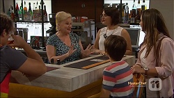 Kyle Canning, Sheila Canning, Naomi Canning, Jimmy Williams, Amy Williams in Neighbours Episode 