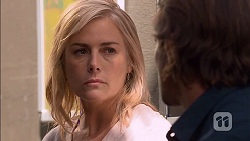 Lauren Turner, Brad Willis in Neighbours Episode 