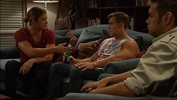 Tyler Brennan, Aaron Brennan, Nate Kinski in Neighbours Episode 7149