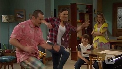 Toadie Rebecchi, Amy Williams, Jimmy Williams, Sonya Rebecchi in Neighbours Episode 