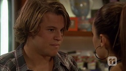 Jayden Warley, Paige Novak in Neighbours Episode 