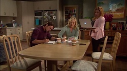 Brad Willis, Lauren Turner, Terese Willis in Neighbours Episode 