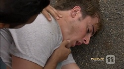 Nate Kinski, Kyle Canning in Neighbours Episode 7154