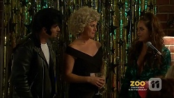 Brad Willis, Lauren Turner, Paige Novak in Neighbours Episode 