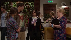 Amy Williams, Kyle Canning, Naomi Canning, Sheila Canning in Neighbours Episode 