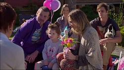 Susan Kennedy, Toadie Rebecchi, Nell Rebecchi, Amy Williams, Sonya Rebecchi, Kyle Canning in Neighbours Episode 