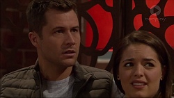 Mark Brennan, Paige Novak in Neighbours Episode 