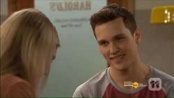 Amber Turner, Josh Willis in Neighbours Episode 7186