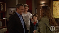 Paul Robinson, Daniel Robinson, Jimmy Williams, Amy Williams in Neighbours Episode 