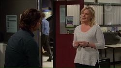 Brad Willis, Lauren Turner in Neighbours Episode 