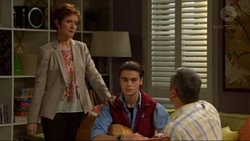 Susan Kennedy, Ben Kirk, Karl Kennedy in Neighbours Episode 