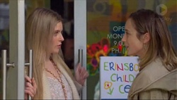 Amber Turner, Sonya Rebecchi in Neighbours Episode 