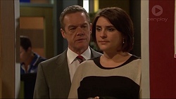 Paul Robinson, Naomi Canning in Neighbours Episode 