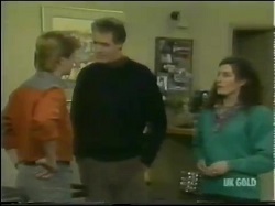 Clive Gibbons, Graham Gibbons, Kate Gibbons in Neighbours Episode 