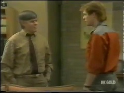 Tom Ramsay, Clive Gibbons in Neighbours Episode 