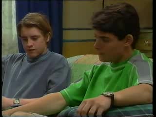 Tad Reeves, Paul McClain in Neighbours Episode 