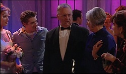 Felicity Scully, Tad Reeves, Harold Bishop, Madge Bishop, Lyn Scully in Neighbours Episode 