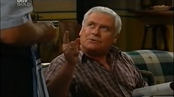 Lou Carpenter in Neighbours Episode 